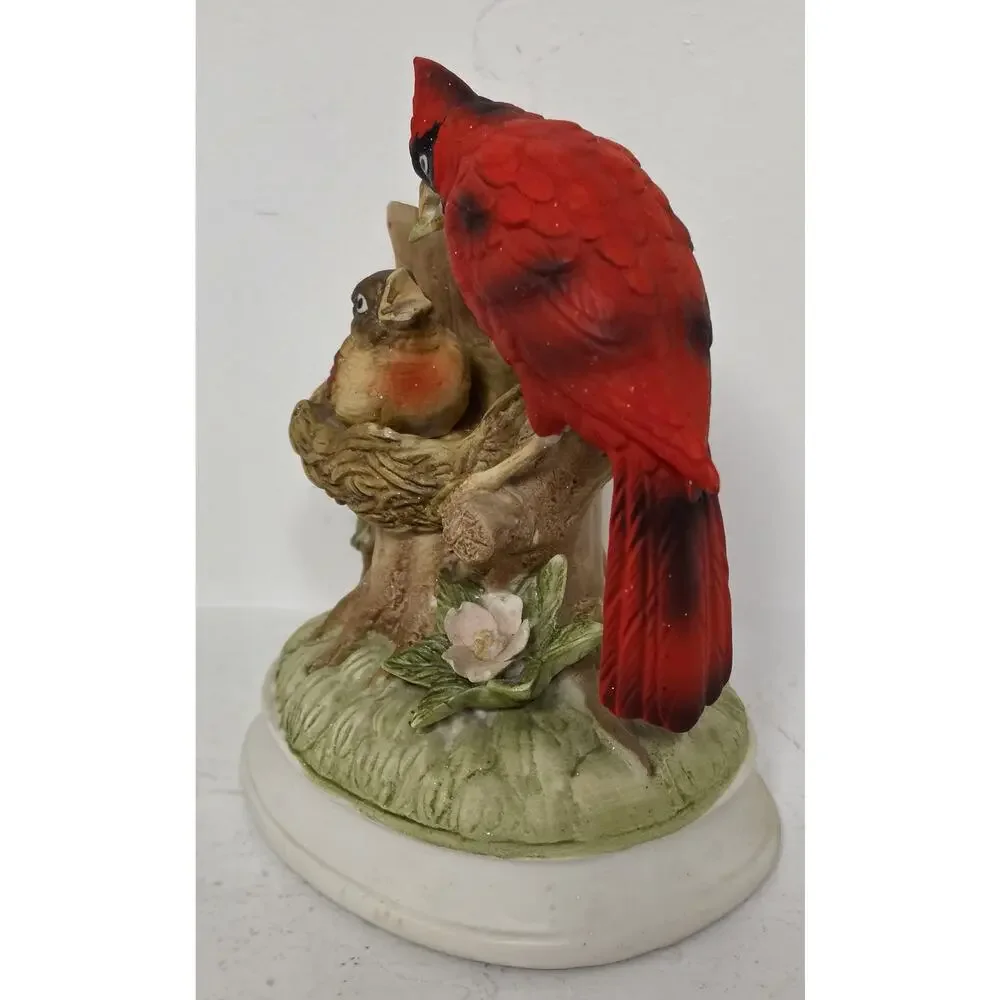 Vintage Gorham Japan Cardinal Feeding Baby Porcelain Music Box Beautiful Works